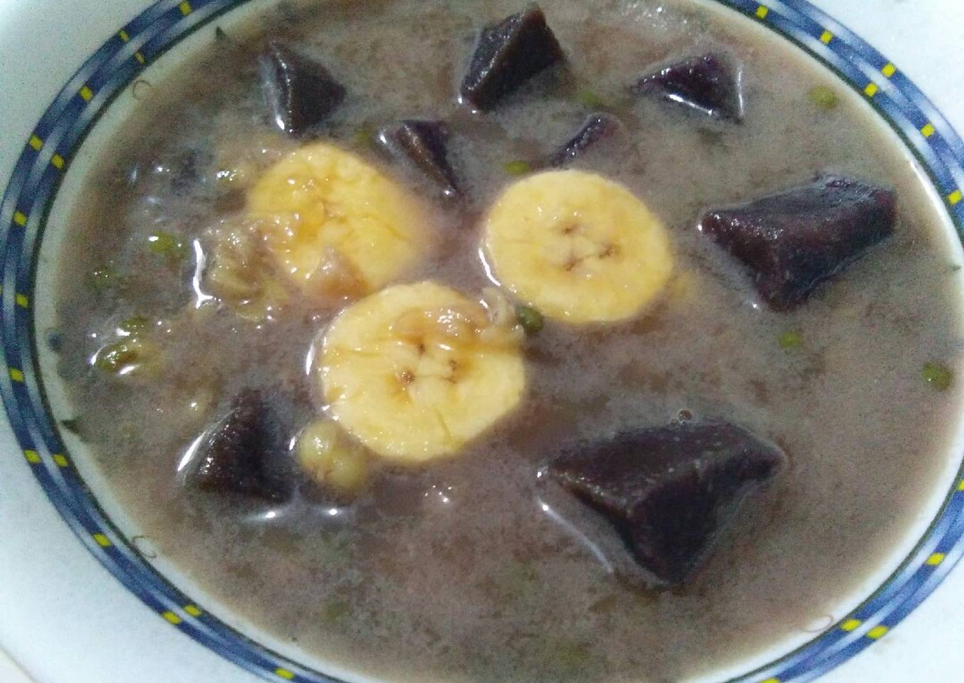 11 Kolak Kacang Hijau Ubi Ungu