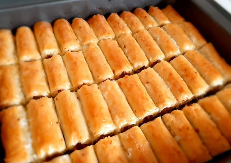 Baklava rolls khas Turki