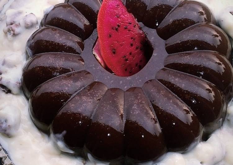 Puding coklat dengan fla vanilla