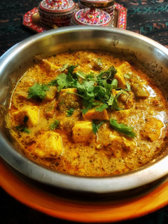 कढाई पनीर(Kadhai paneer recipe in Hindi) रेसिपी मुख्य फोटो