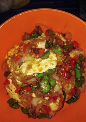 Foto resep Telor ceplok pedas