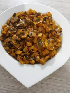 عکسی از دستور دوپیازه قارچ