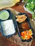 Crispy Chicken Steak with Brown Sauce (Bekal Anak)
