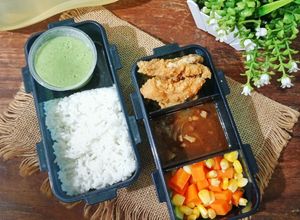 Foto resep Crispy Chicken Steak with Brown Sauce (Bekal Anak)