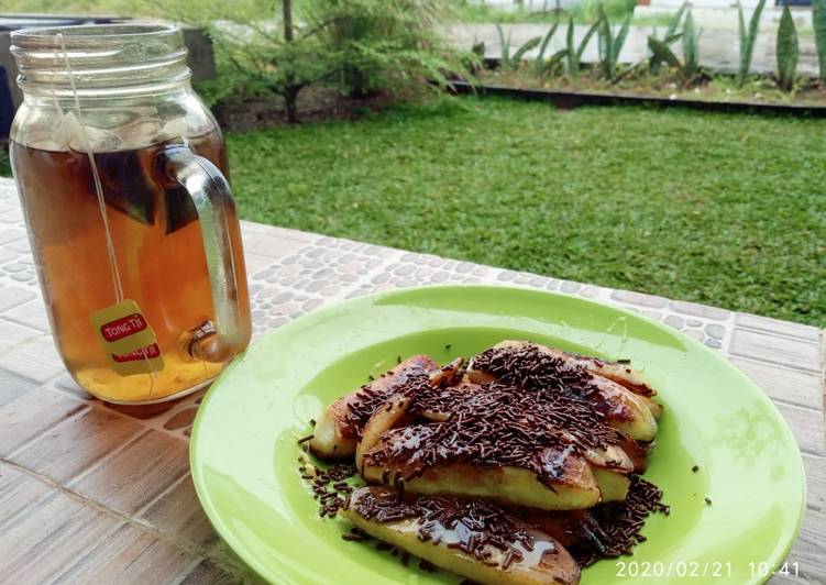 Pisang gepeng coklat susu