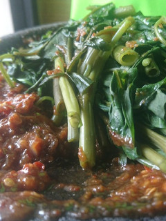 Foto resep Kangkung cocol sambel brambang asem/rujak kangkung
