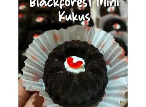 Foto resep Blackforest Mini kukus🍒 | Bolu kukus Blackforest