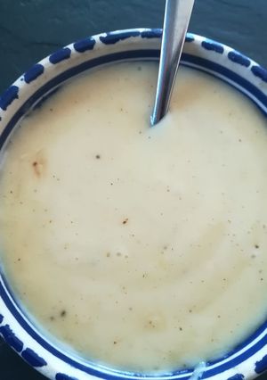 A picture of How to make mayonnaise and fix it if it splits.