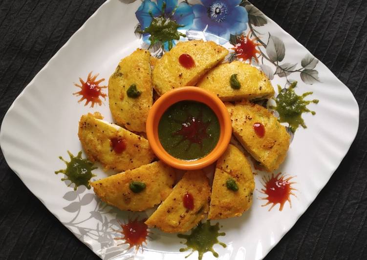 Steps to Prepare Super Quick Homemade Bread paneer Dhokla