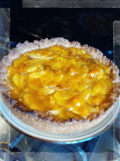 Una foto de Kuchen de manzana y mermelada de durazno