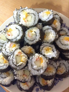 Una foto de Sushi de mango