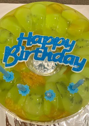 Foto resep Puding Susu Buah Kiwi (untuk ultah)