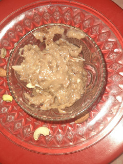 સૂરણ નો હલવો (Suran Halwa Recipe In Gujarati) રેસીપી મુખ્ય ફોટો