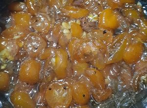 Una foto de Toque cítrico en mi cocina, Chutney de quinotos