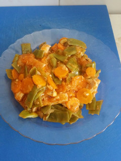 Una foto de Judías verdes con tiras de pollo. Thermomix