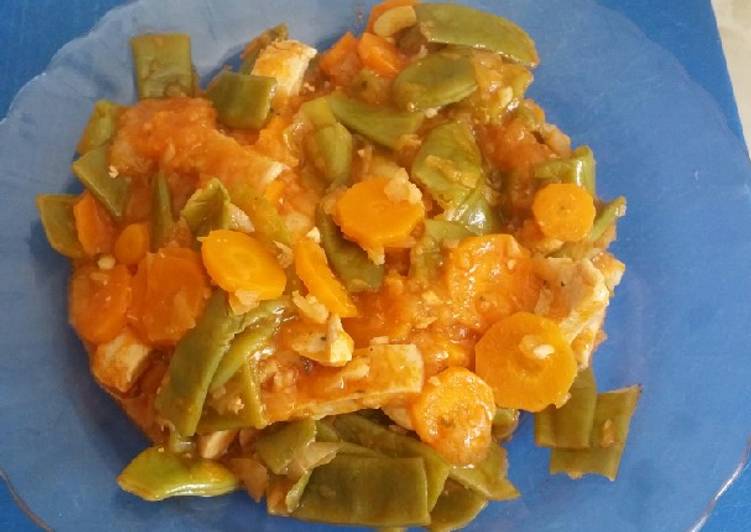 Judías verdes con tiras de pollo. Thermomix