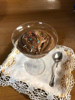 Una foto de Mousse de chocolate