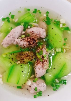 Hình của món Canh mướp nấu mọc.