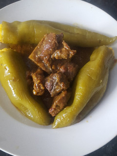 صورة لوصفة مرق اللحم بالفلفل محشي بالارز