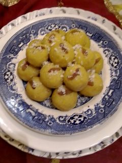 ছোলার ডালের লাড্ডু(cholar daler ladoo recipe in Bengali) রেসিপির প্রধান ছবি