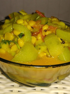 तुरई चने दाल की सब्जी (Turai chane dal ki sabzi recipe in Hindi) रेसिपी मुख्य फोटो