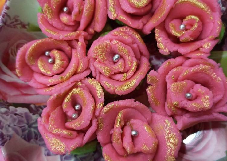 Recipe of Ultimate Golden Rose sweet