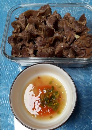 รูปของ หมูขั้วตับตุ๋นกับน้ำจิ้มรสแซ่บ