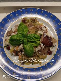 Foto di Risotto con zucchine a km zero e funghi 👩🍳❤️