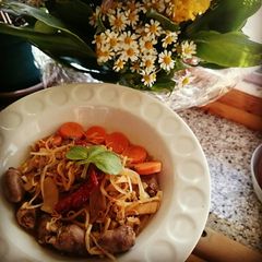 A picture of Chicken Hearts Stir Fry with Bean Sprouts and Carrots.