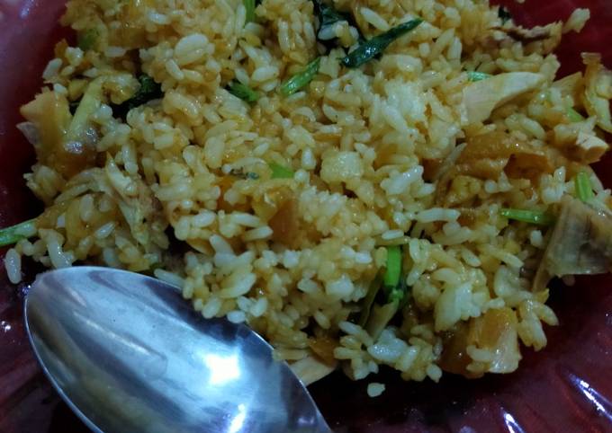 Nasi goreng sederhana by Farida🤗