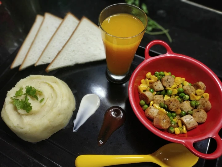 Simple Way Make Recipe Corn- peas potatino that is Really Delicious, Tasty}