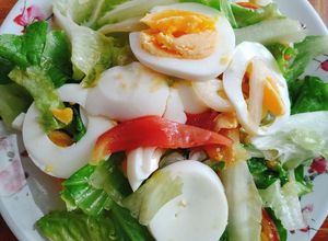 Hình của món Xà lách trộn.