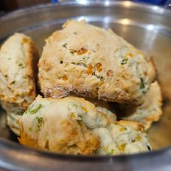 A picture of Jalapeño Cheddar Biscuits.