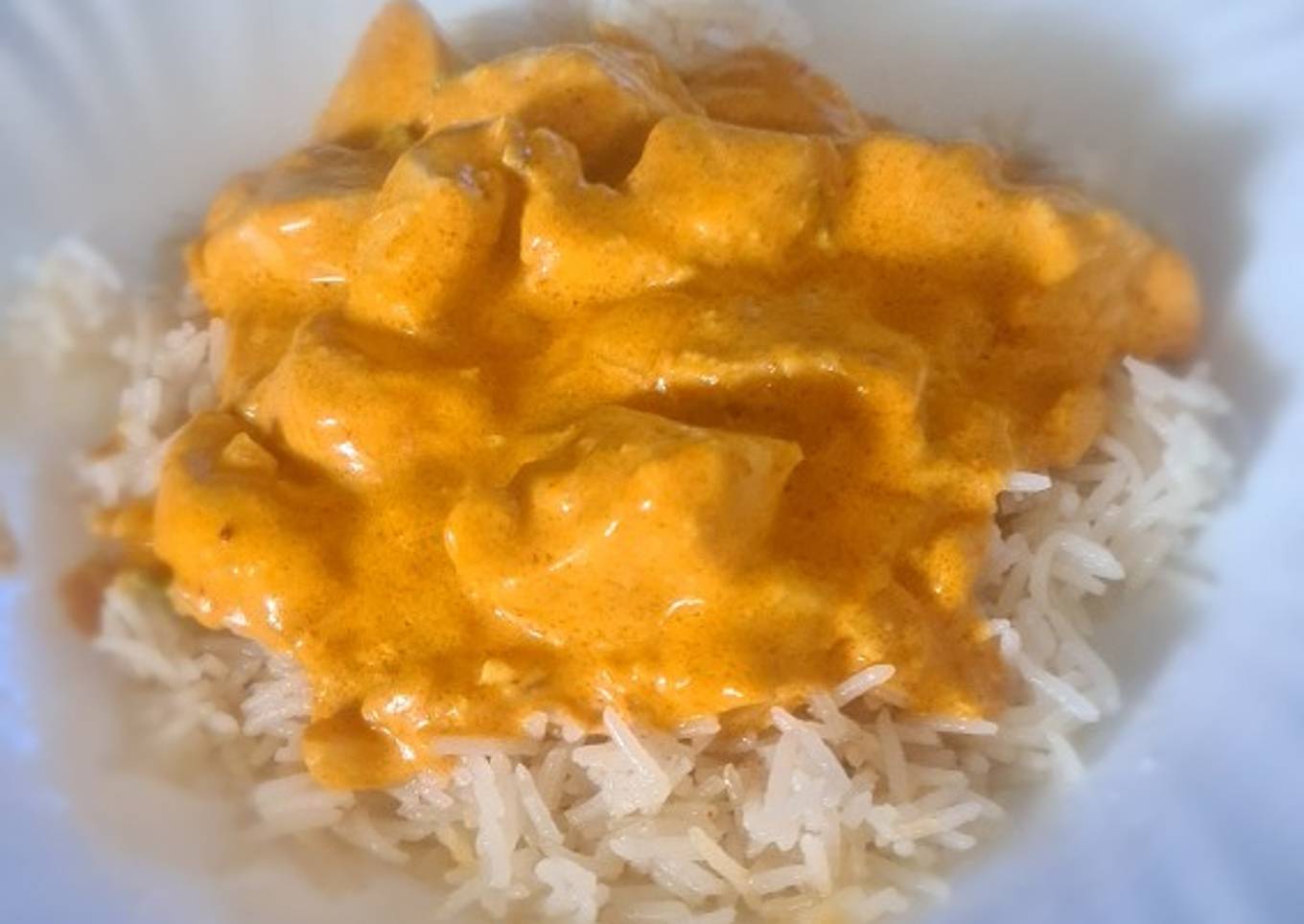 Pollo al curry con arroz basmati