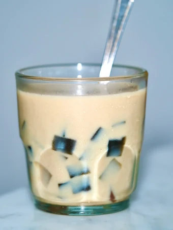 Cara Gampang Membuat Resep Es Cappuccino Cincau Kopi Gula Aren yang Uenak Anti Ribet, Mantap