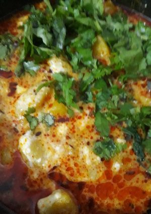 A picture of Dahi Aalu.