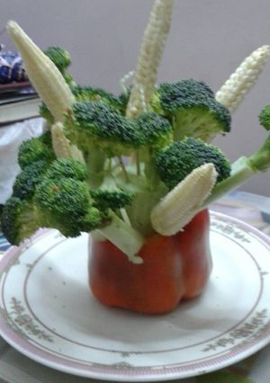 A picture of Vegetable bonsai.