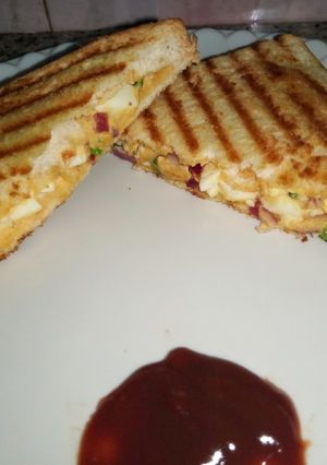 A picture of Simple egg sandwich.