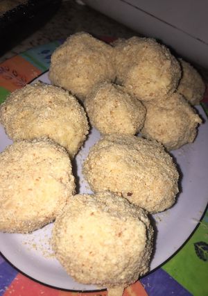 Una foto de Albóndigas de garbanzos con queso