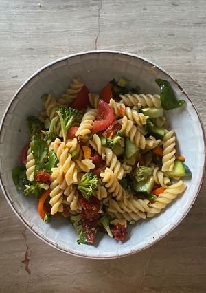 A picture of Easy pasta salad.