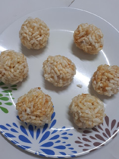 મમરા ના લાડુ (Mamara Ladoo Recipe In Gujarati) રેસીપી મુખ્ય ફોટો