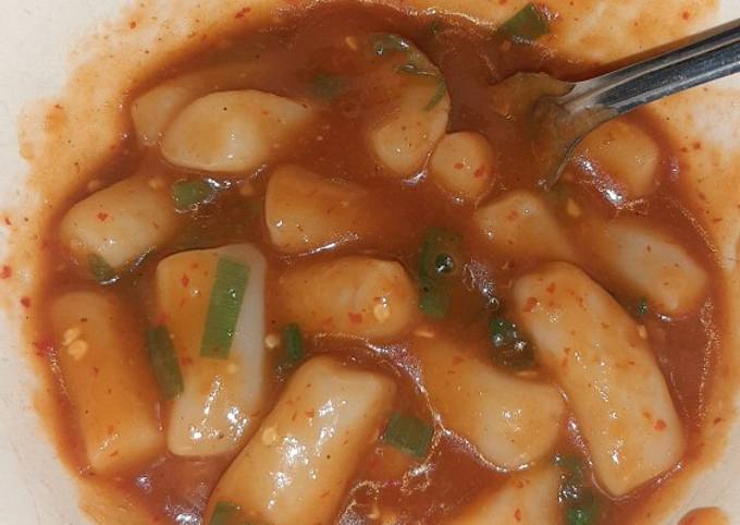 Resep Rappoki Resep Toppoki tanpa gochujang oleh Luthfiya Abida - Cookpad
