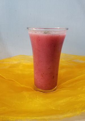 A picture of Falsay ka sharbat 🍷.
