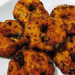 A picture of Instant Bread Vada.