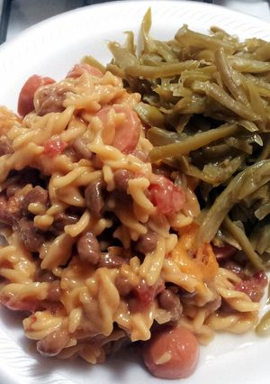 A picture of Beanie Weenie Casserole.