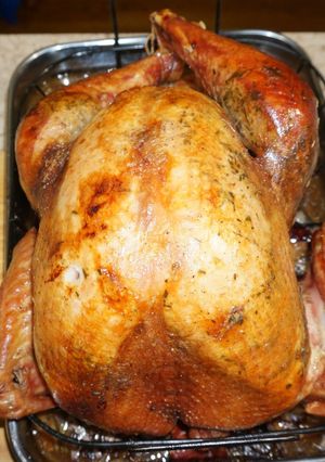 Una foto de Pavo asado al romero