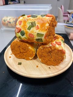 A picture of Scallion and Pork Floss Bread Rolls.