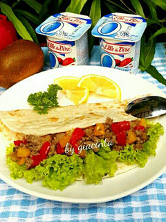 Foto resep Tortilla isi daging ayam buat sarapan pagi