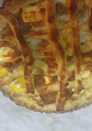 صورة لوصفة طريقة عمل كيش بطورش وطماطم وجبن