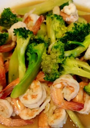 รูปของ กุ้งผัดบรอกโคลี คีโต